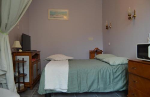 Vars House | Chambre Charentaise