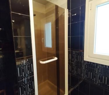 Marnay-sur-Seine House | Chambre chez l'habitant avec Sdb et WC privatifs