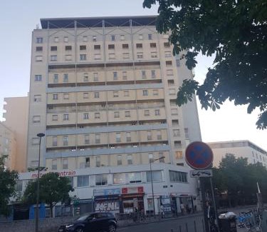 Bordeaux Sud House | Chambre chez l'habitant face à la gare de Bordeaux