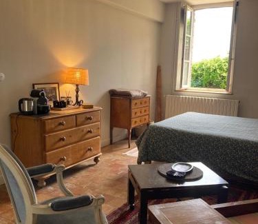 La Celle-sous-Gouzon Bed & Breakfast | Chambre d'hôte à la Grande Noë