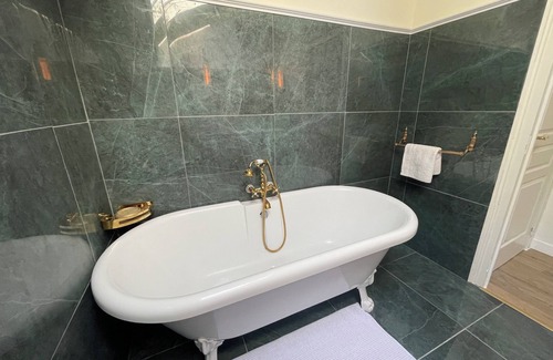 Rosieres Bed & Breakfast | Chambre D'hôtes la Bastide