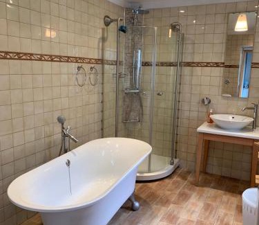 Le Parc Saint-Maur House | Chambre d'hôte BELLE VUE chez Villa Beau Rivage