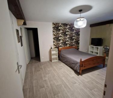 Paroisse Le Finage House | Chambre dorée chez Sarah