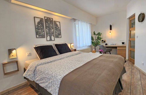Saint-Pargoire Bed & Breakfast | Chambre Lavande - Domaine à l'Aise