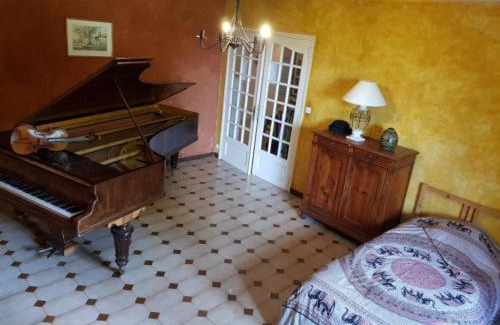 Barret House | Chambre Musicale Chopin