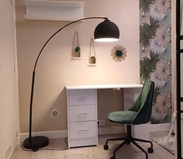 Saint-Pierre Bed & Breakfast | Chambre privée avec lit double - Appartement en colocation, quartier calme 13005 Marseille