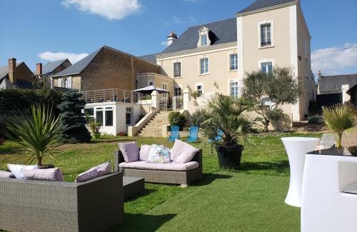 Ecommoy Bed & Breakfast | Chambres 4 épis gite de France à Ecommoy KVS près du Mans et de son circuit mytique