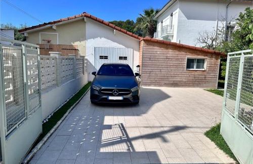 Cros-de-Cagnes Apartment | Chambres au calme, free parking