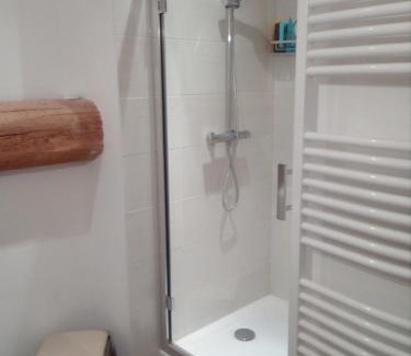 Frasne-les-Meulieres House | Chambres chez l habitant