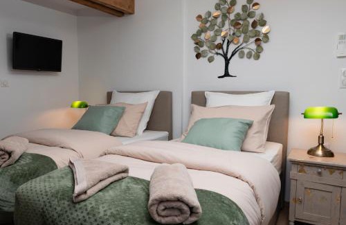 Hoffen Apartment | chambresdusoleil