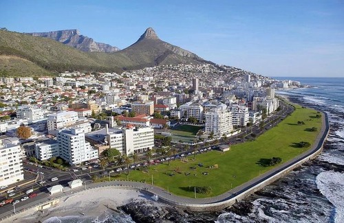 Sea Point Apartment | Chamonix 16 By Ctha
