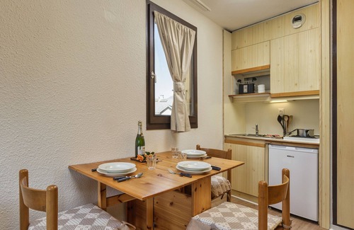Chamonix City Centre Apartment | Chamonix Sud - Bâtiment F 400, Chamonix, France