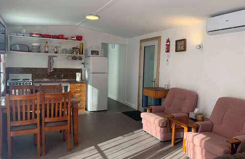 Bicheno Villa | Champ Villa - Freycinet Holiday Houses