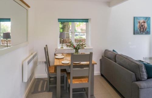 Pershore House | Chapel Cottage
