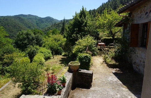 Saint-Fortunat-sur-Eyrieux House | Charming traditional Ardèche house