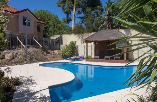 Maylands Apartment | Character 3 Bedroom Home with Pool and Balcony