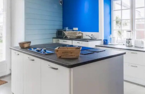 Batz-sur-Mer Villa | Character house near the salt marshes and the Côte Sauvage