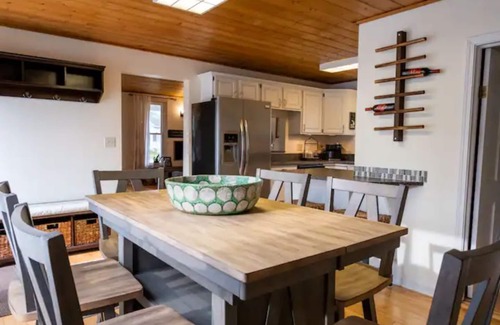 Charlevoix House | Charlevoix house perfect location! 5 minute walk to beach and town, pet friendly