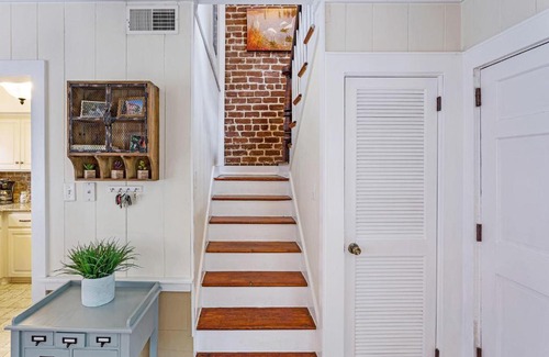 Historic Downtown Savannah House | Charlton House by Lucky Savannah