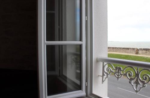 Saint-Martin-de-Re Apartment | Charmant 2 Pièces au Cœur de Saint-Martin, Proche Port et Commerces - FR-1-246C-10