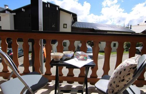 Les Saisies Apartment | Charmant 2 Pièces Cabine aux Saisies - Rez-de-Chaussée, Balcon, 6 Pers. - Commerces à Proximité - FR-1-594-68