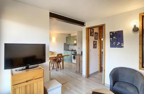 Combloux Apartment | Charmant 2 pièces + coin cabine, proche centre Combloux, RDJ, terrasse, parking et casier à skis - FR-1-560-69