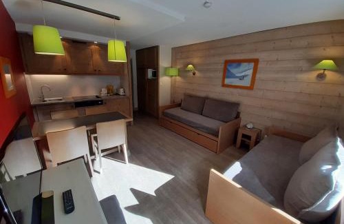 La Perriere Apartment | Charmant 2P au centre, balcon Sud, parking, animaux admis - FR-1-513-82