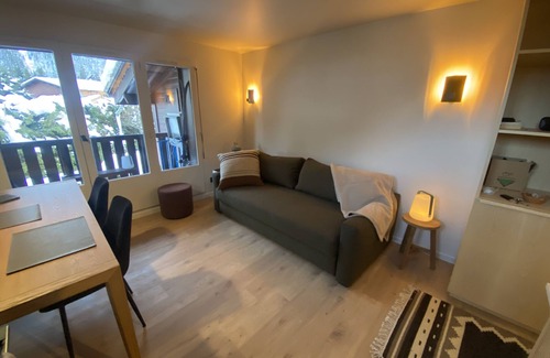 Les Praz-de-Chamonix Apartment | Charmant Appartement Rénové de 28m2 Chamonix /Les Praz de 4/6 Couchages