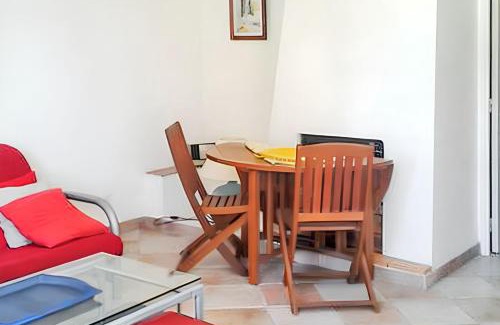 Saint-Cyr-sur-Mer Apartment | Charmant appartement à Saint-Cyr-sur-Mer avec jardin privé