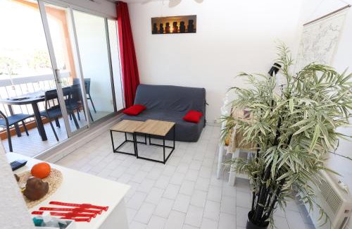 Saint-Cyprien Plage Apartment | Charmant appartement T2 avec Balcon