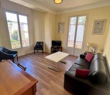 Gambetta Apartment | Charmant appartement avec terrasse en plein cœur de Nice à deux pas de la mer !