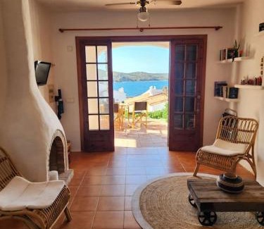 Platges de Fornells Apartment | Charmant appartement vue mer