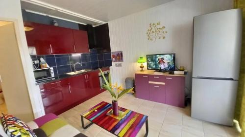 Bouillante House | Charmant bungalow à Bouillante avec vue sur la mer