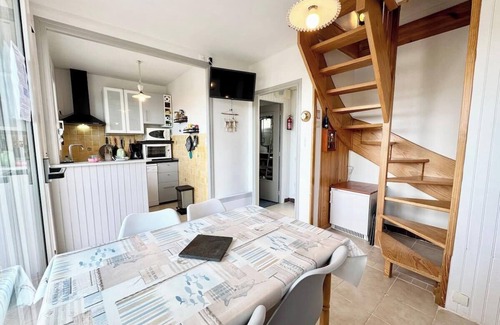 La Trinite-sur-Mer Apartment | Charmant Duplex - Vue sur le port de la Trinité