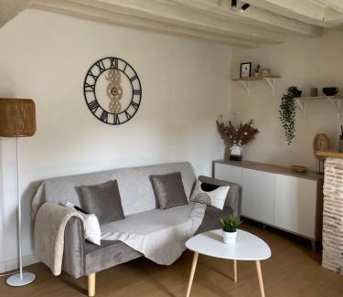 Chartres Apartment | Charmant Duplex - Parking inclus - Au bord de l'Eure