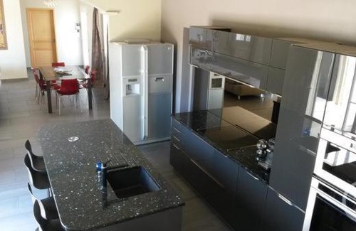 Saint-Genies-de-Fontedit Villa | Charmante villa d.Architecte 200m2 à 20 min de la mer