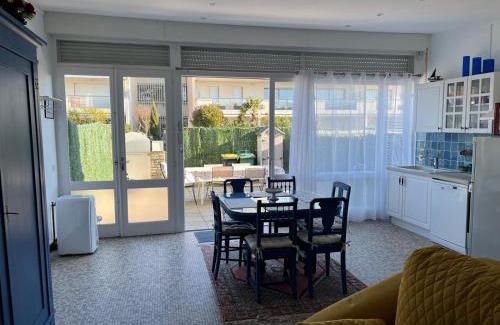 Saint-Georges-de-Didonne Apartment | Charmant appartement en rez-de-chaussée à 150m de la plage