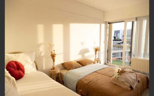 Ostend City Centre Apartment | Charmant & licht appartement met groot L terras - Zicht op Mercator