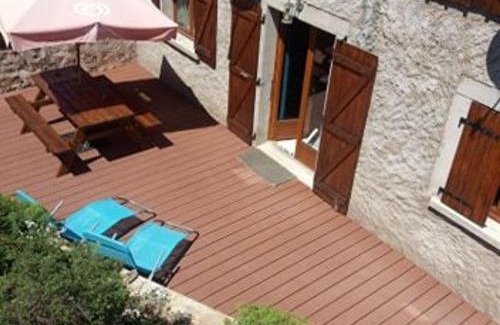 Le Tholy Apartment | Charmant meublé au calme, proche cascades, randos, chevaux, parking et terrasse privée, WiFi gratuit - FR-1-589-365