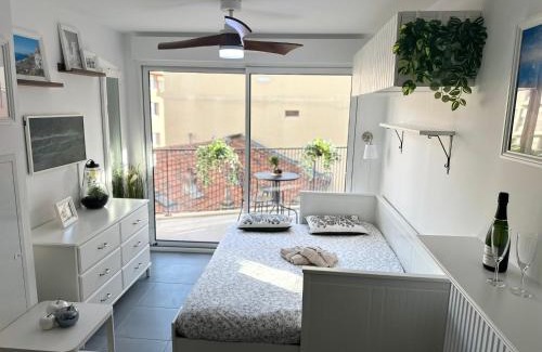 Riquier Apartment | Charmant Studio à proximité du Port de Nice