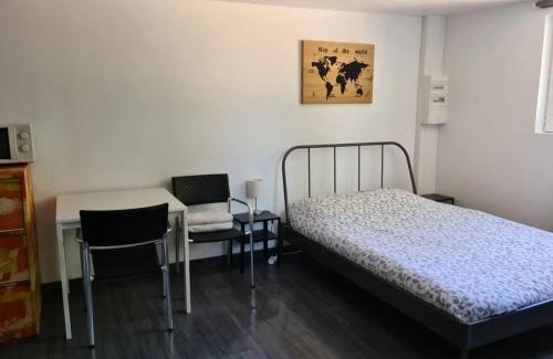 Saint-Ay Apartment | Charmant studio à Saint-Ay, 25 m², avec vue sur le jardin