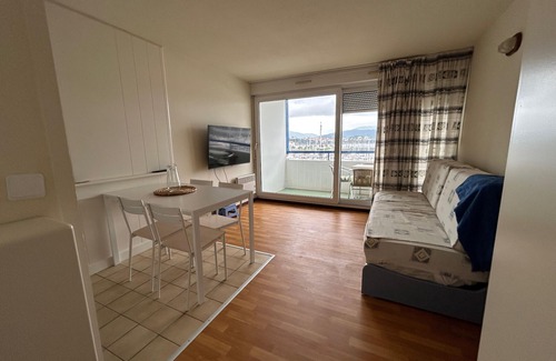 Hendaye Apartment | Charmant studio avec piscine à Hendaye
