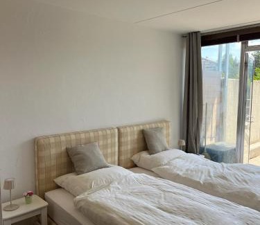 Lens Apartment | Charmant studio avec piscine à deux pas du centre