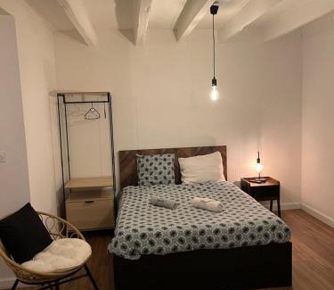 Blanzy Apartment | charmant studio