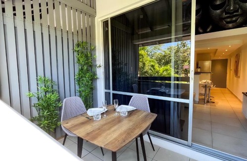 Bas du Fort Apartment | Charmant Studio Mezzanine - Caraïbes Zen - Gosier - Proche de la mer
