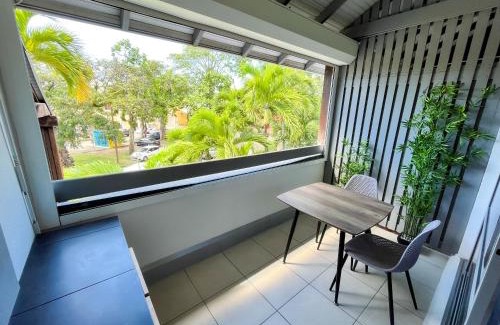 Bas du Fort Apartment | Charmant Studio Mezzanine - Caraïbes Zen - Gosier - Proche de la mer