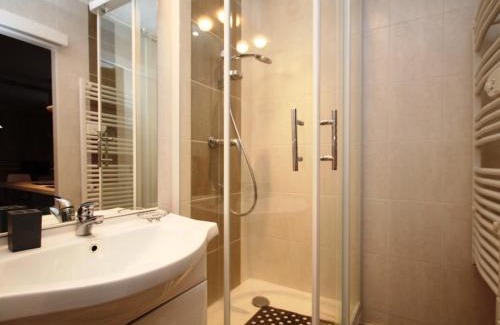 Mont-Dore Apartment | Charmant T1 en plein centre du Mont-Dore - idéal pour 4 pers., proche Thermes et commodités - FR-1-608-184