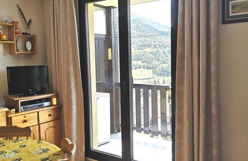 Barcelonnette Apartment | Charmant T2 avec terrasse pour 4 pers à Barcelonnette - FR-1-165A-55