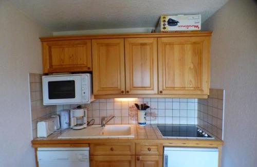 Les Saisies Apartment | Charmant T2 cabine aux Saisies - 6 pers, balcon, proche ESF et sports - FR-1-594-186