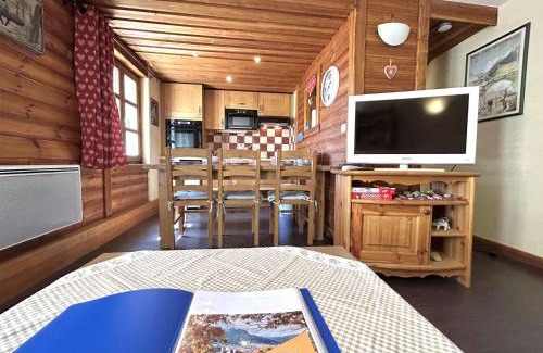 Briancon Apartment | Charmant T3 rénové au cœur de Briançon – Idéal pour 4, bien équipé, proche bus et parking - FR-1-330C-102